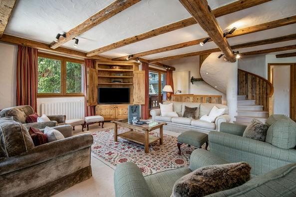 Chanterelles - 6 bedroom chalet in Chenus