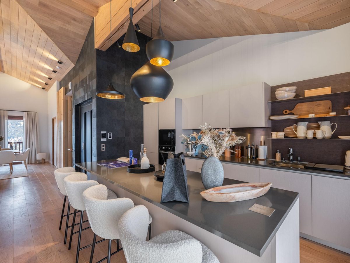 Arpont interior view 4