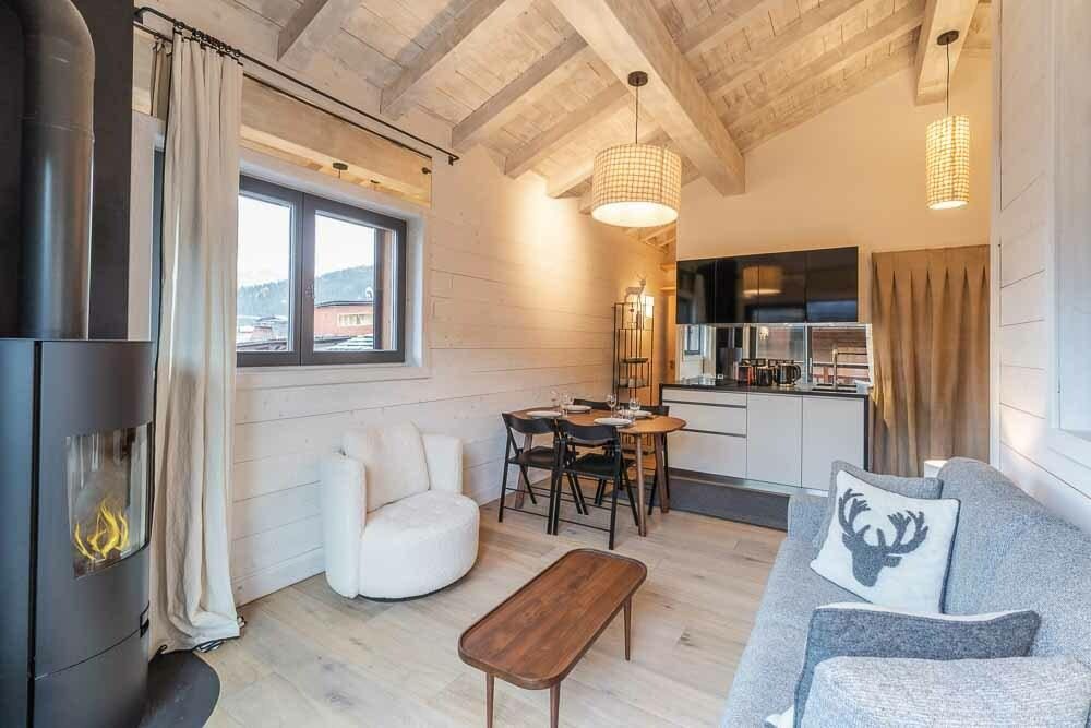 Rocher Blanc A2 interior view 5
