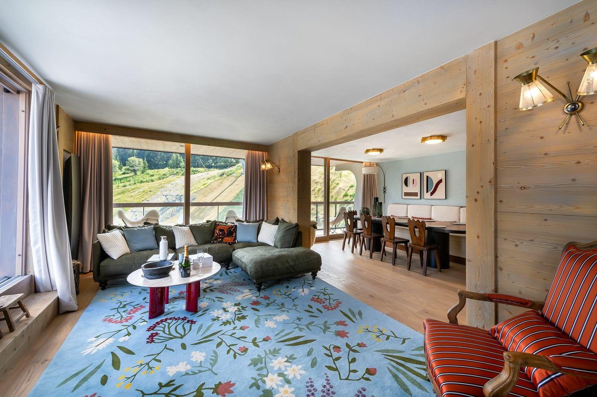 Le Perchoir blanc interior view 2