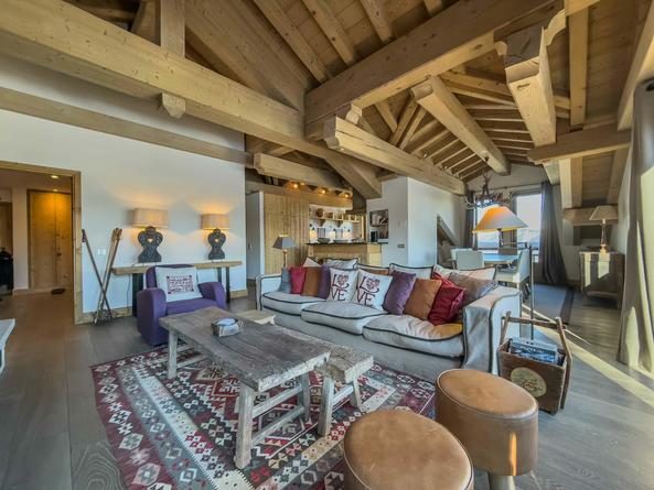 Chanteloup 4 - 5 bedroom apartment in Chenus
