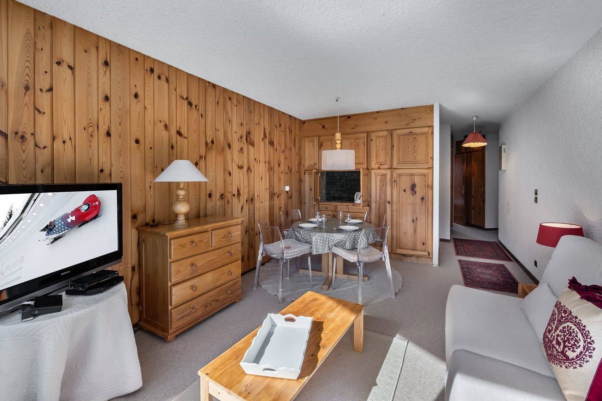 Jardin Alpin 101 B interior view 4