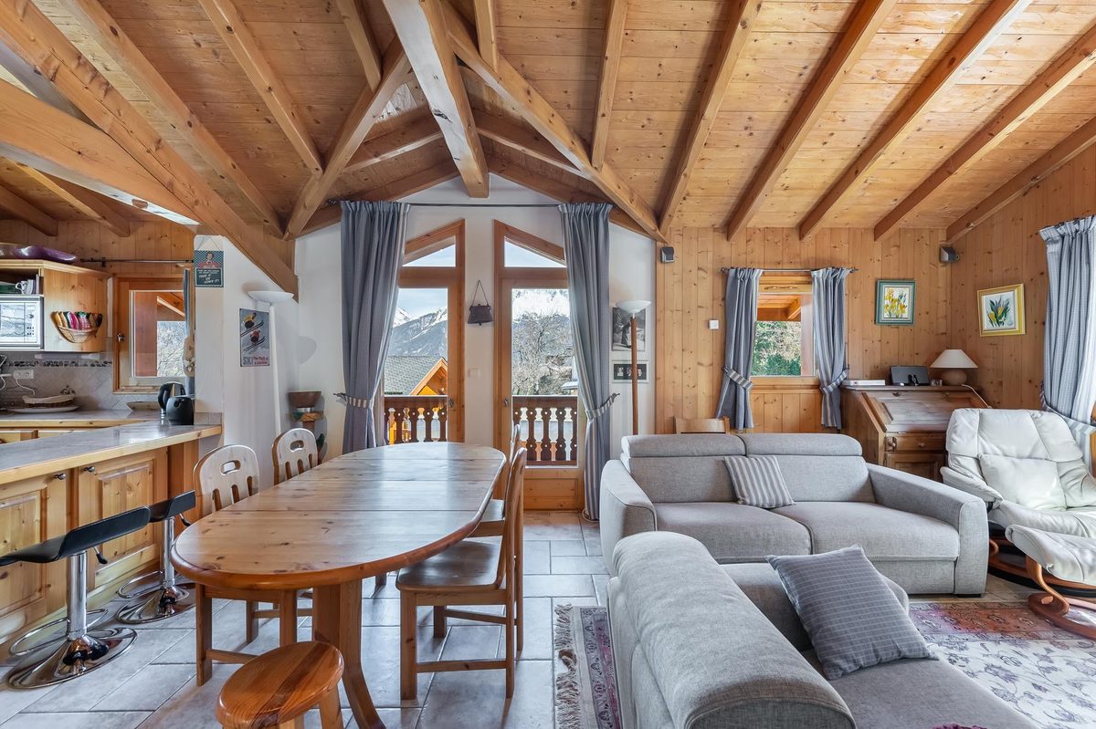 DANDRINA - Luxury 4 bedroom chalet in Le Praz