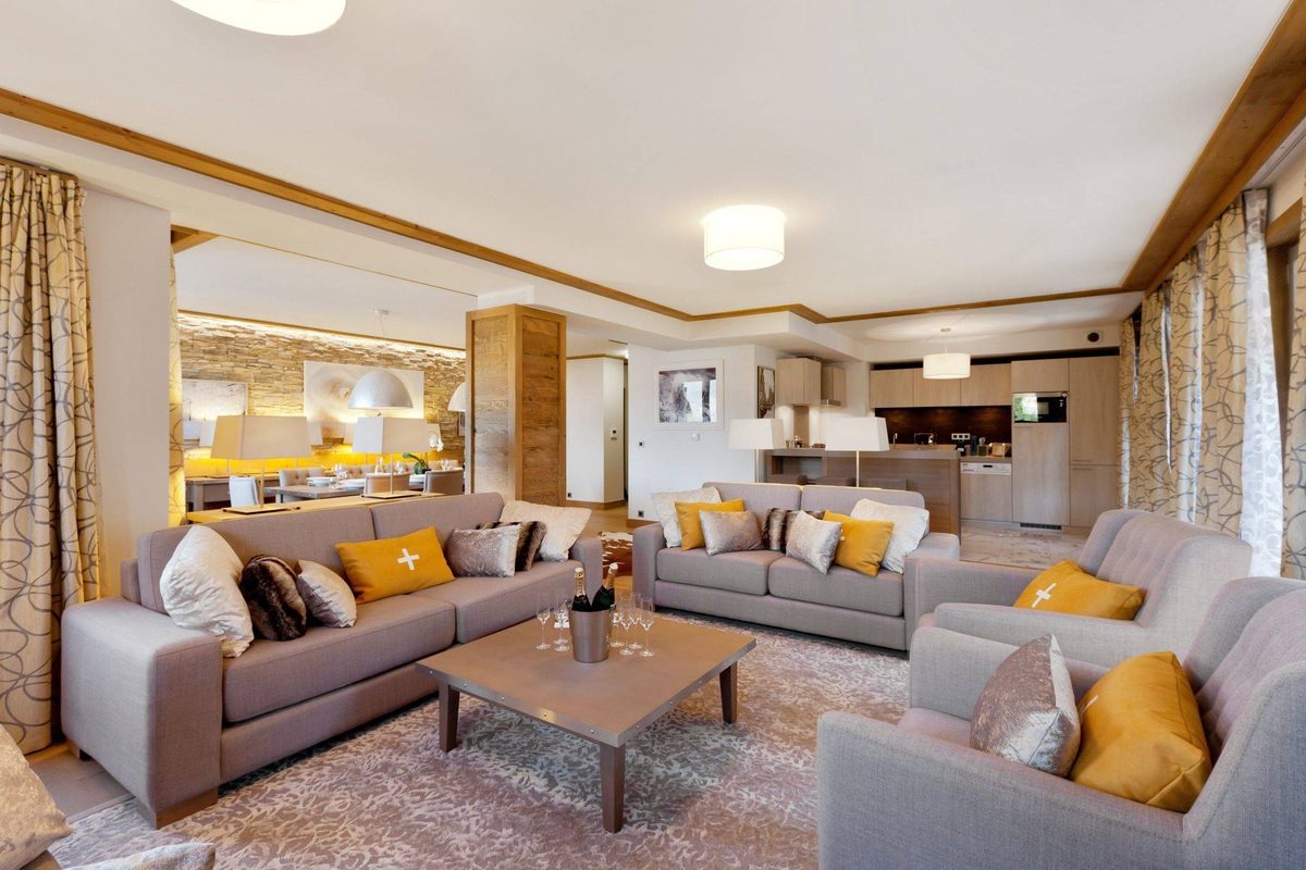 Carre Blanc 370 - Luxury 4 bedroom apartment in Centre