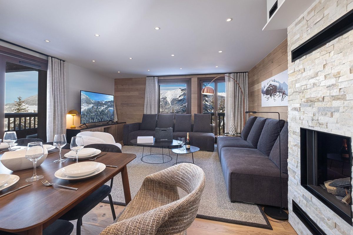 Arcelin 2 interior view 3