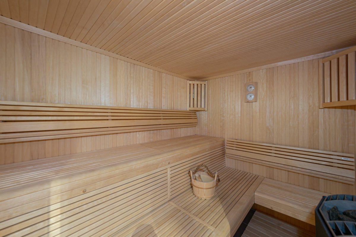 Lavenchère interior view 5