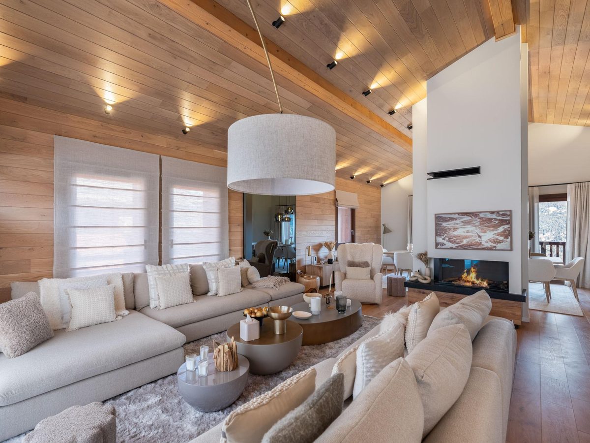 Arpont interior view 5