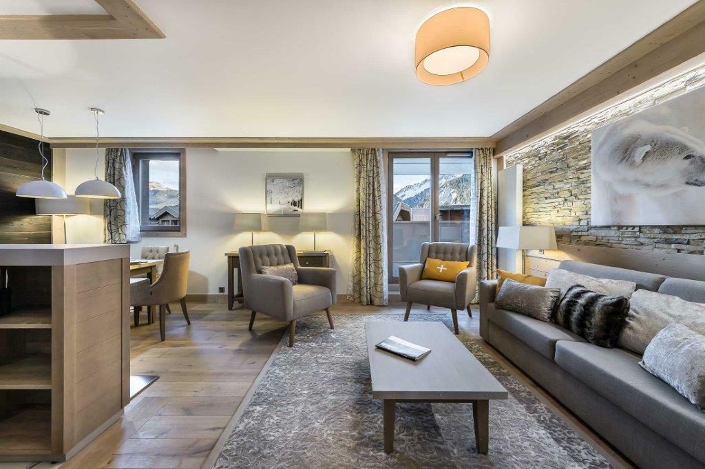 Carré Blanc 110 interior view 2