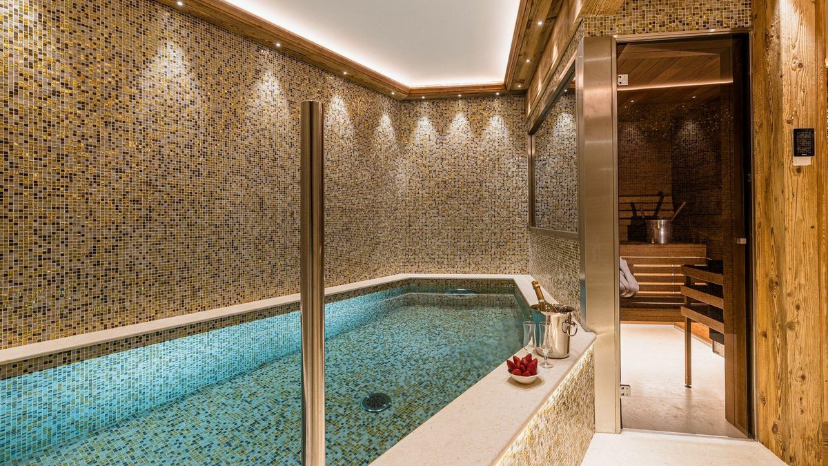 Barolo interior view 4