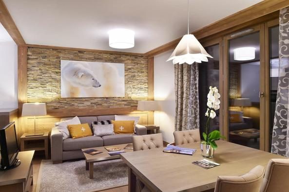 Carre Blanc 111 - 1 bedroom apartment in Centre, Courchevel Village