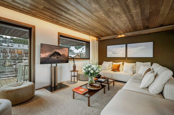 Atmosphere - 602 - 4 bedroom apartment in Centre