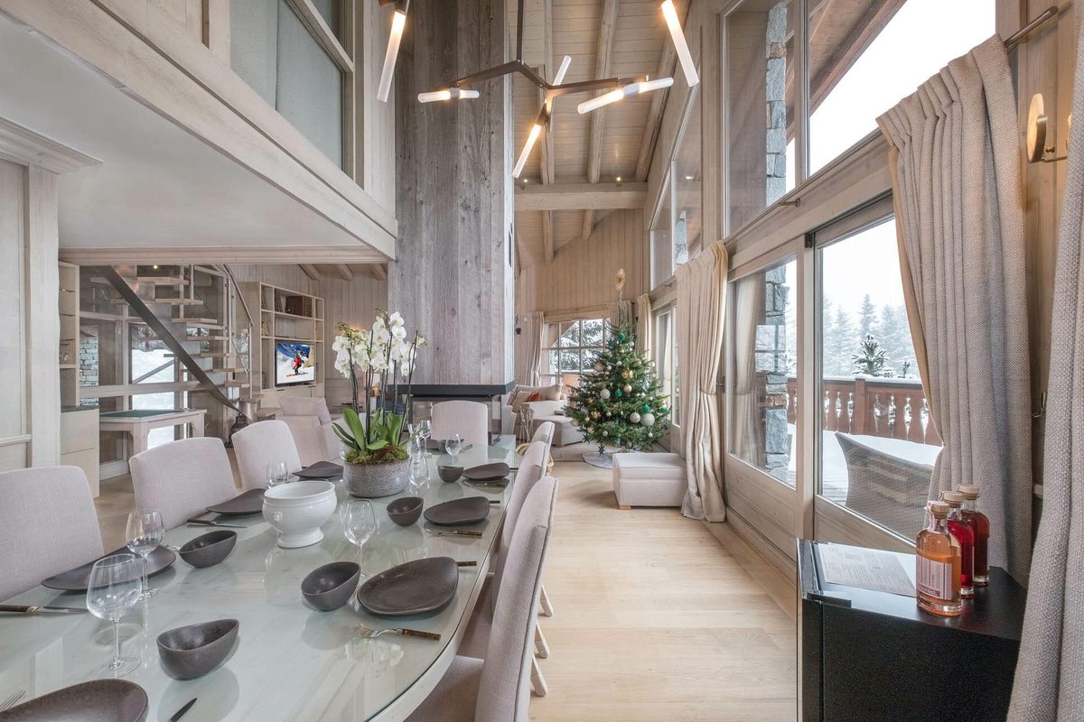 Edelston interior view 3