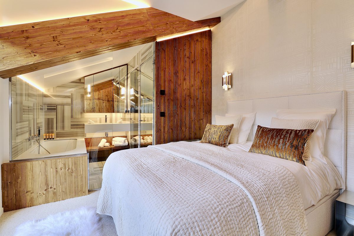 Le Milady interior view 4