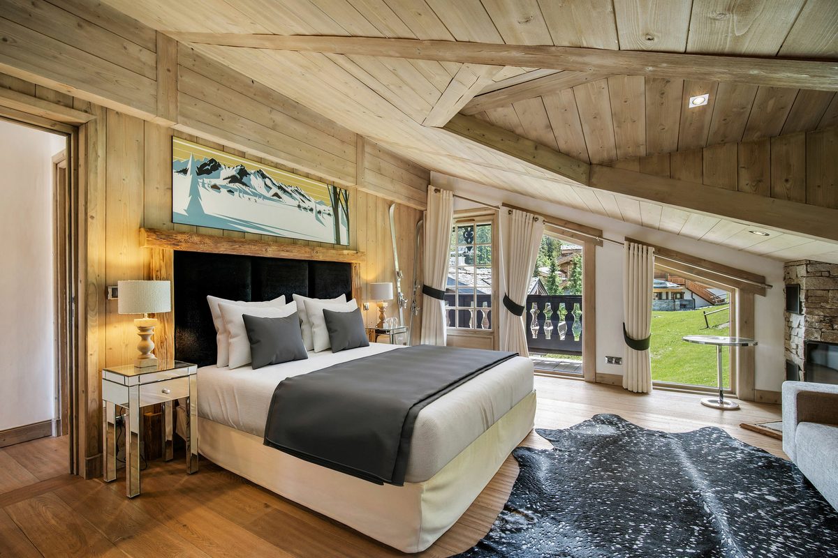 Nirvana interior view 5