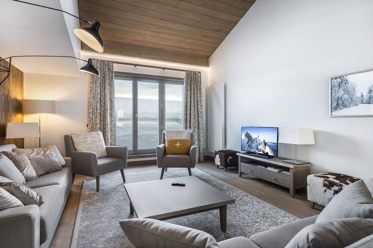 Carre Blanc 250 - Luxury 5 bedroom apartment in Centre
