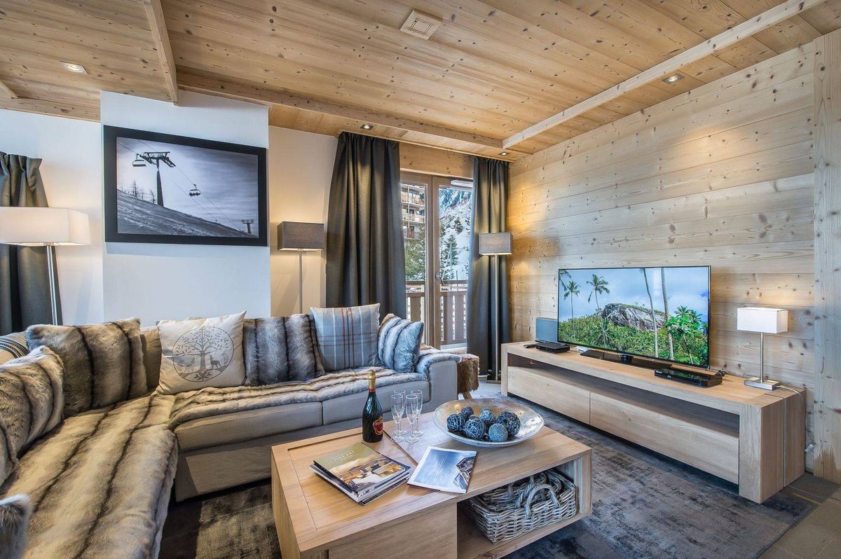 Aspen Lodge A31 interior view 3